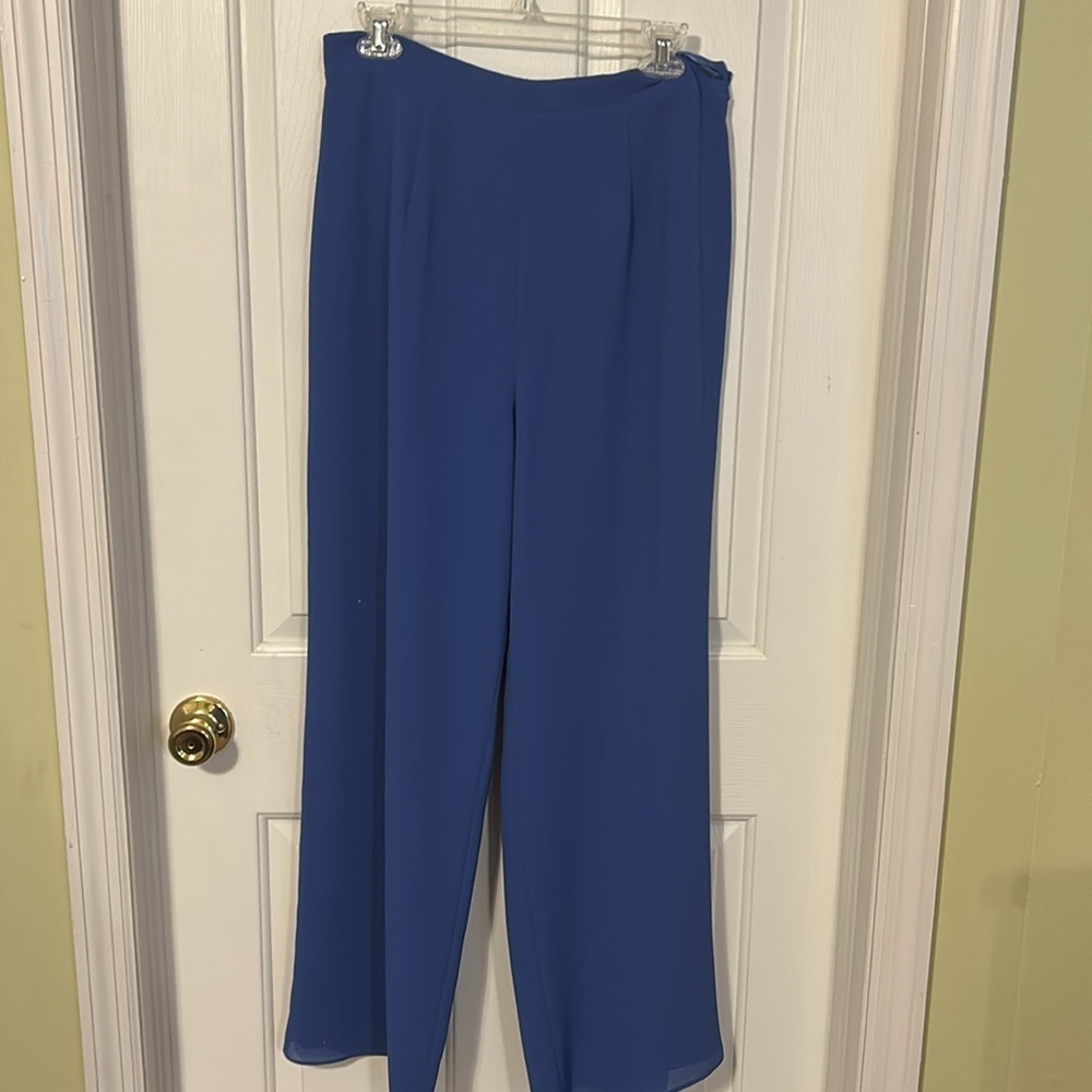 R & M Richards vintage Blue Sequin Jacket and Top Set. NWT. Size14. - Picture 10 of 17